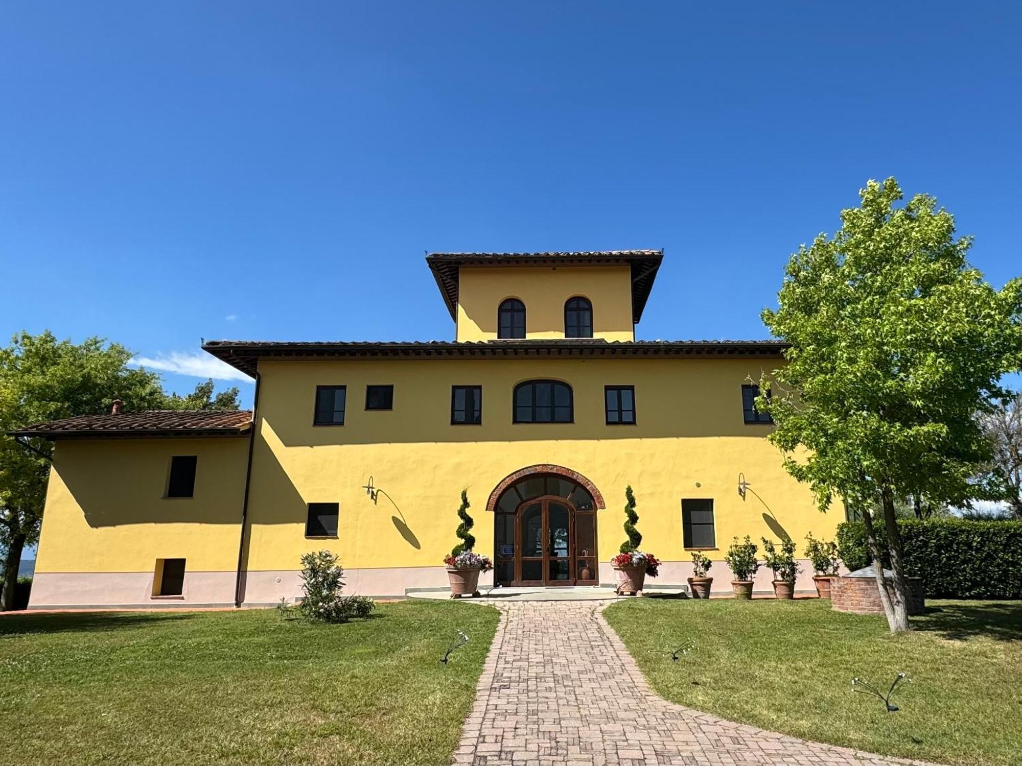 Agriturismo Cascina Cipressa San Romano  Exterior foto