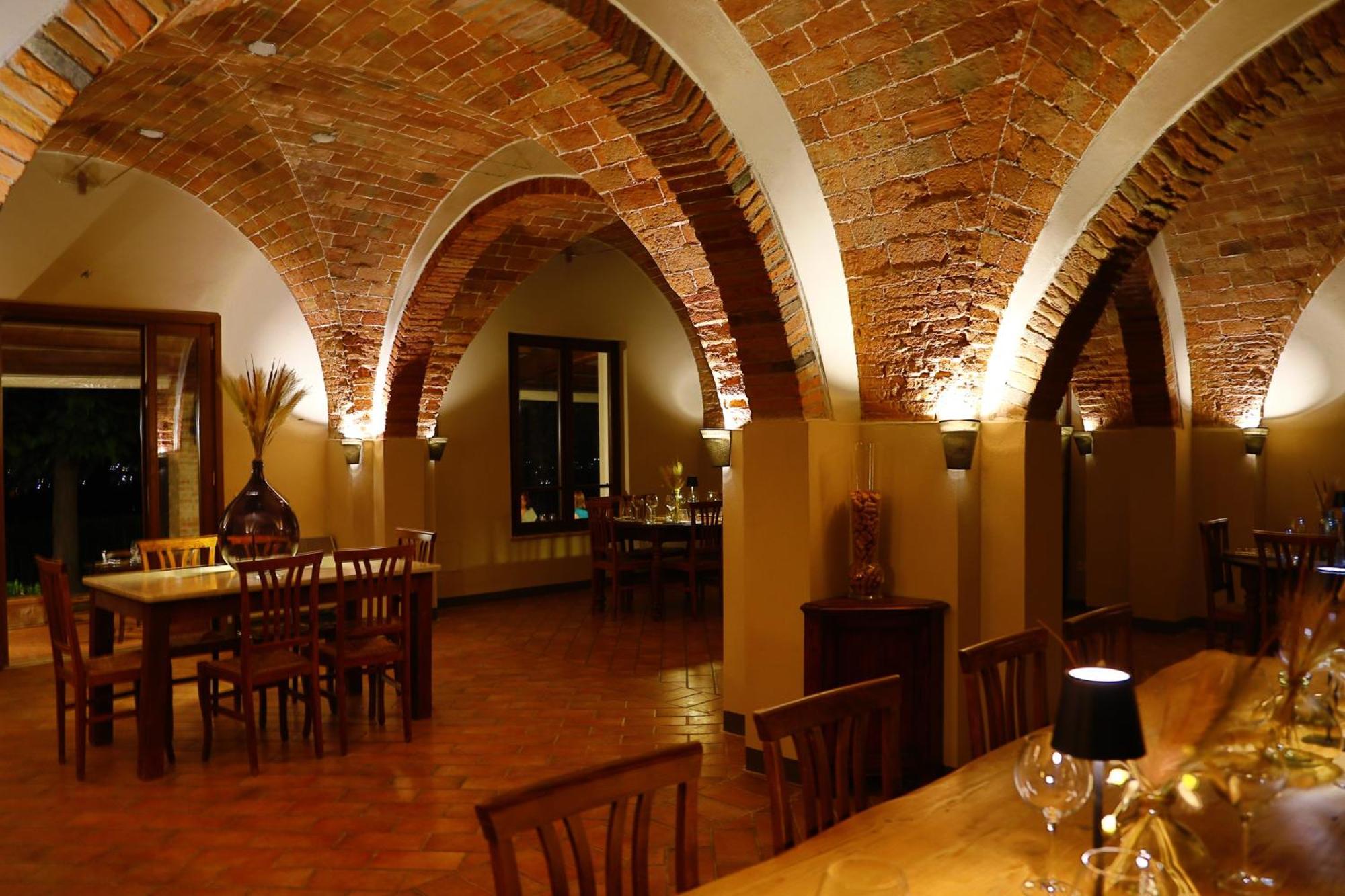 Agriturismo Cascina Cipressa San Romano  Exterior foto
